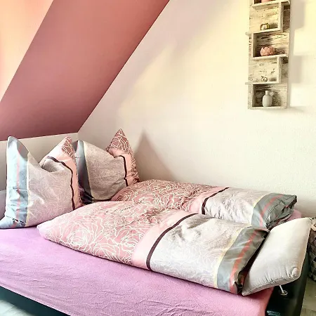 Cottbus-Apartments - Red Apartment I Privat I Wifi I Kueche I Balkon Extérieur photo