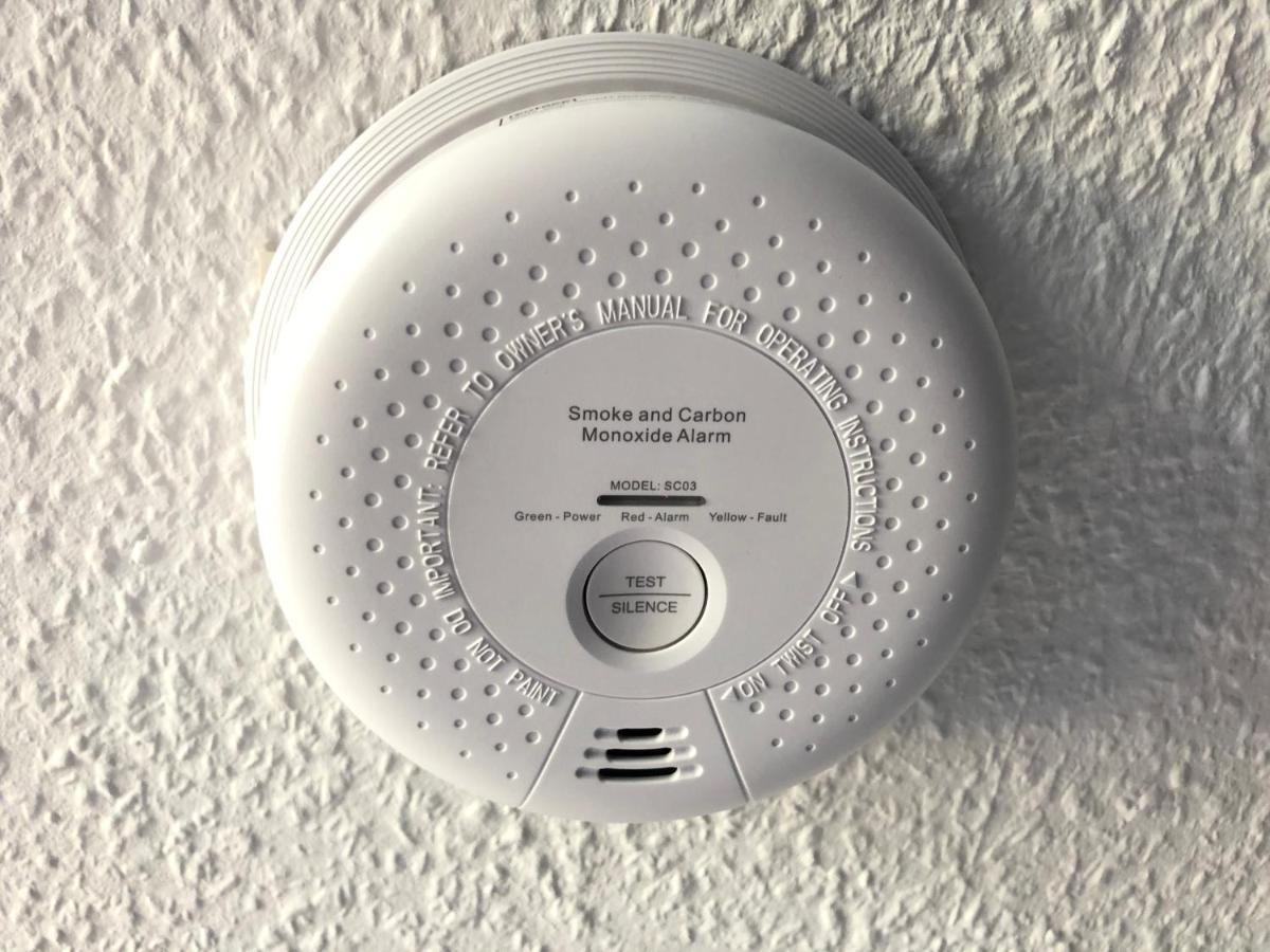 Apartment Cottbus-apartments - Red I Privat I Wifi I Kueche I Balkon *