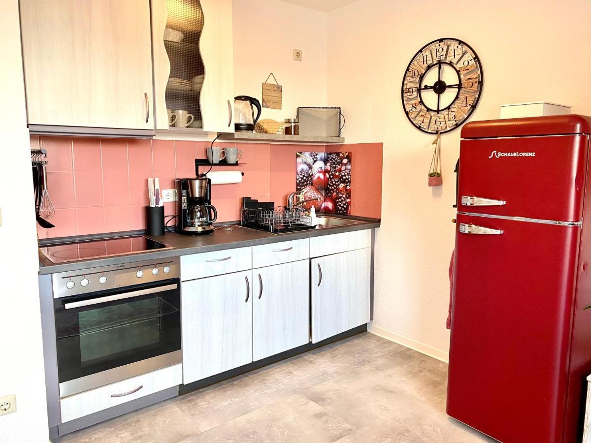 Apartment Cottbus-apartments - Red I Privat I Wifi I Kueche I Balkon Cottbus